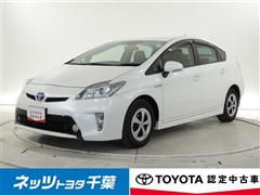 トヨタ プリウス S
