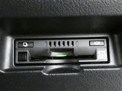 ヴィッツ Fセーフティエディション3