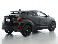 C-HR HEV Gモードネロセーフ+