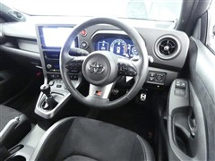 GRヤリス RZハイパフォーマンス