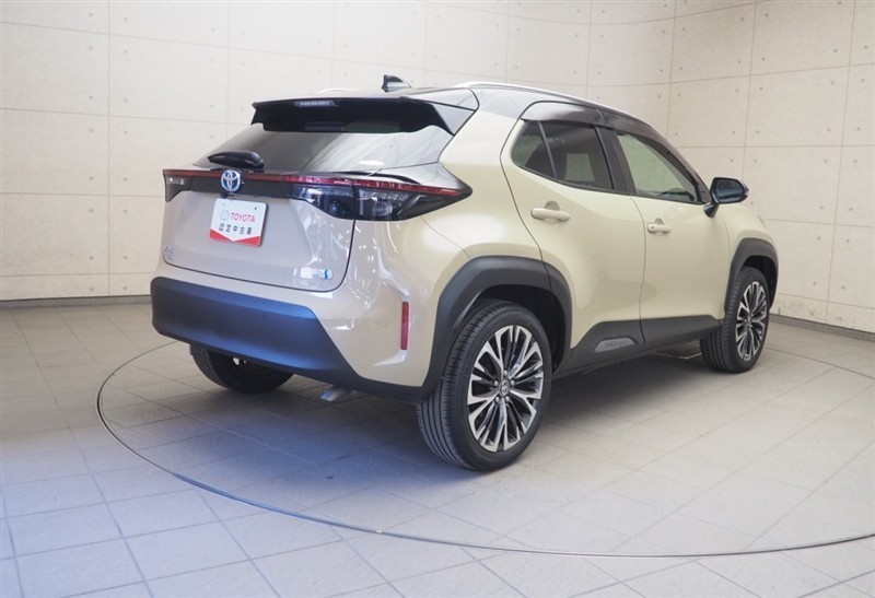 ヤリスクロス ハイブリッド Z（436044452010）の中古車 | トヨタ認定