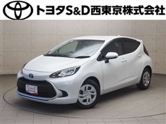 トヨタ アクア G