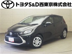 トヨタ　アクア G