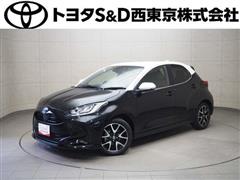 トヨタ　ヤリス ハイブリッド Z