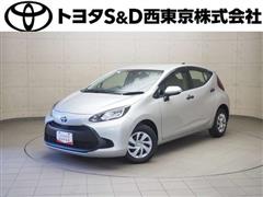 トヨタ アクア B