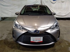 ヴィッツ ハイブリッド U