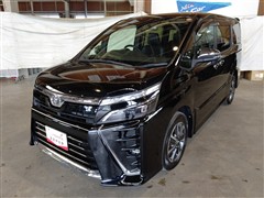 トヨタ ヴォクシー ZS キラメキ3