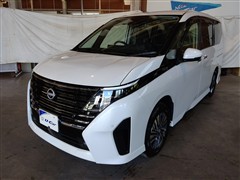 日産 セレナ ハイウェイスター V