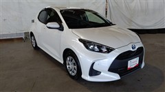 ヤリス ハイブリッド G