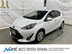 トヨタ アクア S スタイルブラック