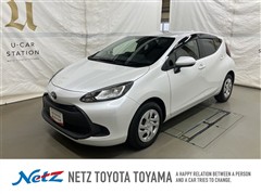 トヨタ アクア X