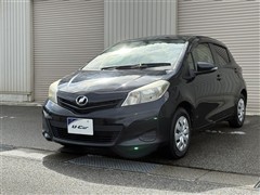 トヨタ ヴィッツ F オンライン R