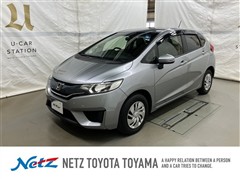 フィット 13G Fパッケージ