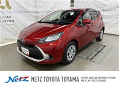 トヨタ アクア G