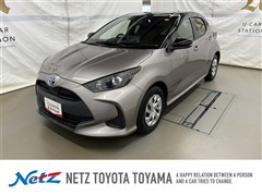 ヤリス ハイブリッド G