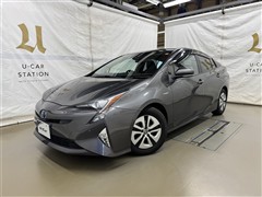 トヨタ プリウス A オンライン