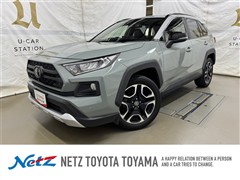 トヨタ RAV4 アドベンチャー 4WD