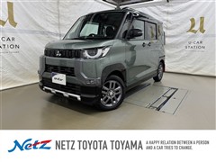 三菱 デリカミニ G プレミアム 4WD