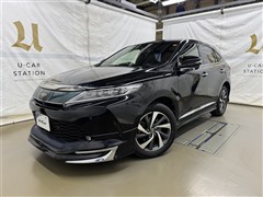 トヨタ ハリアープレミアムメタル&レザーオン