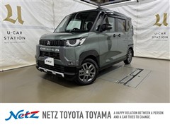 三菱 デリカミニ T プレミアム 4WD
