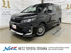 トヨタ ヴォクシー ZS HV