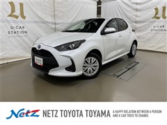 トヨタ ヤリス ハイブリッド X 4WD