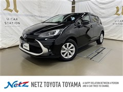 トヨタ アクア Z 4WD R