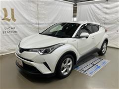 トヨタ　C-HR HV S