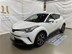 トヨタ C-HR G LEDエディション