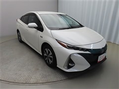 プリウスPHV A