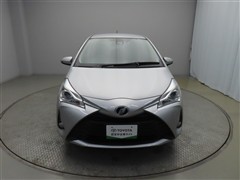 ヴィッツ FセーフティEd3 4WD