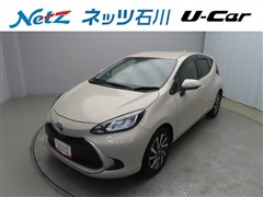 トヨタ アクア G