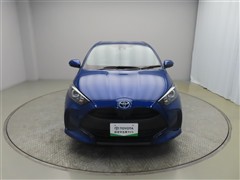 ヤリス ハイブリッド G 4WD