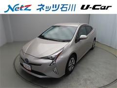 プリウス A