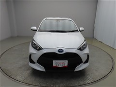 ヤリス ハイブリッド G 4WD