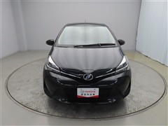 ヴィッツ F LEDエディション