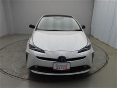 プリウス Sツーリング 4WD