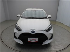 ヤリス ハイブリッド G 4WD