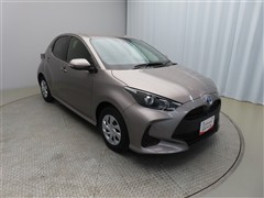 ヤリス ハイブリッド G