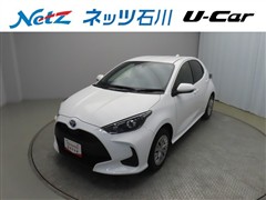 トヨタ ヤリス ハイブリッド X 4WD