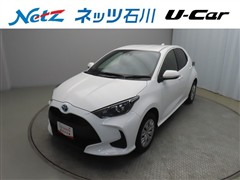 トヨタ ヤリスHEV X 4WD