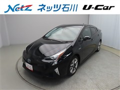 トヨタ プリウス Aツーリング 4WD