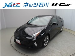 トヨタ プリウス Aツーリング 4WD