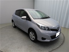 ヴィッツ FスマイルEd 4WD