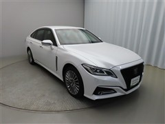 クラウンHEV G Four