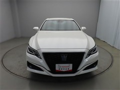 クラウンHEV S Four