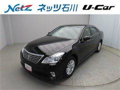 クラウン ロイヤルサルーン i-Four