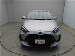 ヤリス ハイブリッド X