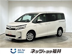 ヴォクシーHEV V