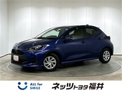 トヨタ ヤリス 1.0X